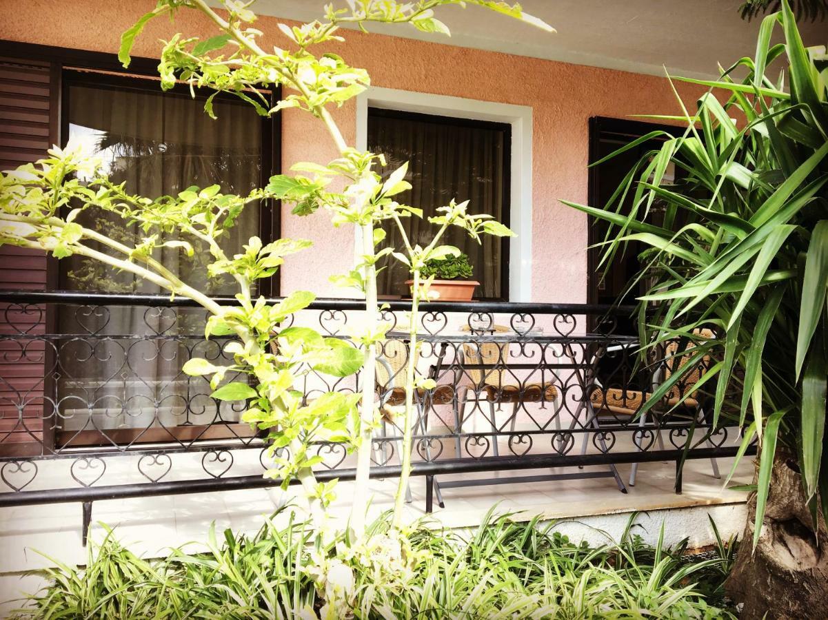 Apartamento Evripides Vintage Airport Spáta Exterior foto